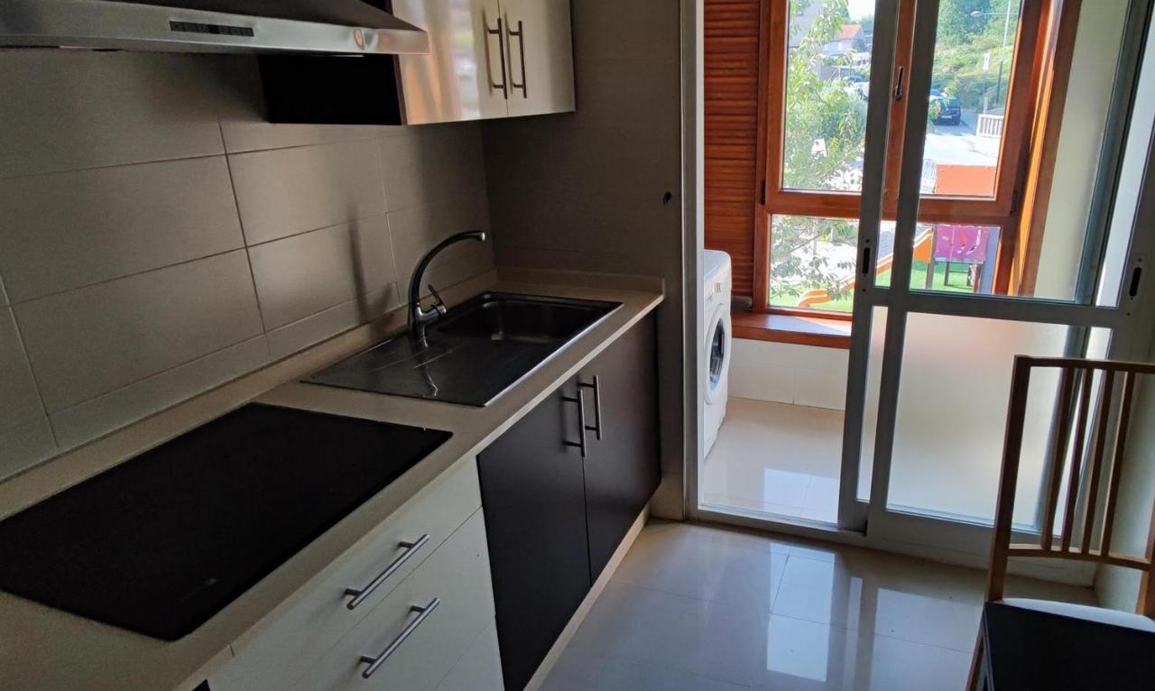 Apartamento Dos Habitaciones Exterior Y Bien Comunicado San Salvador de Poio Esterno foto