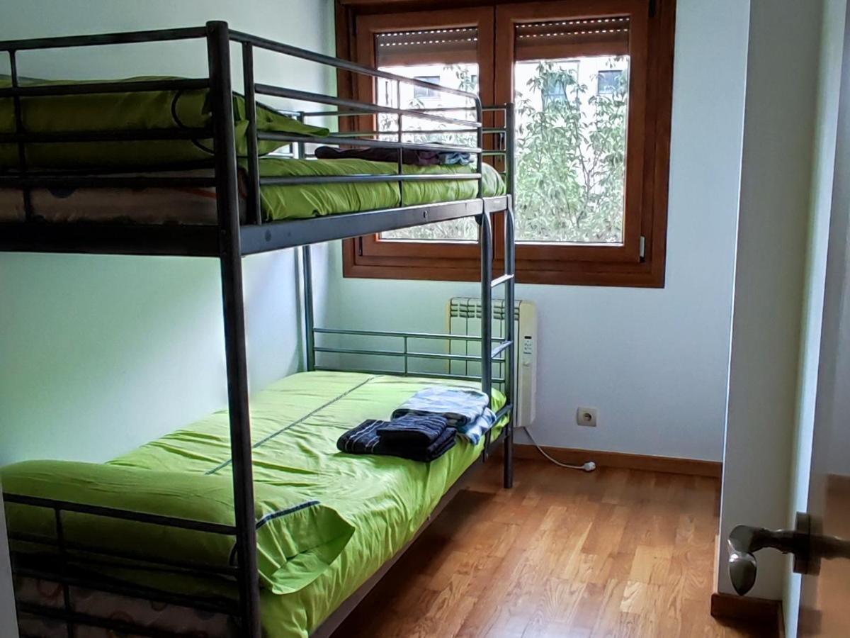 Apartamento Dos Habitaciones Exterior Y Bien Comunicado San Salvador de Poio Esterno foto